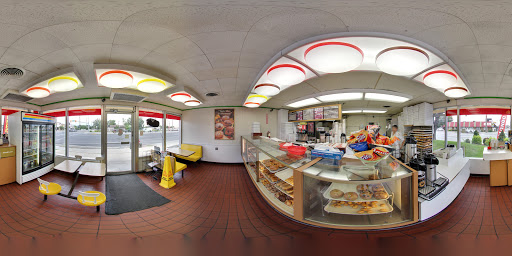 Fresh Donut & Deli